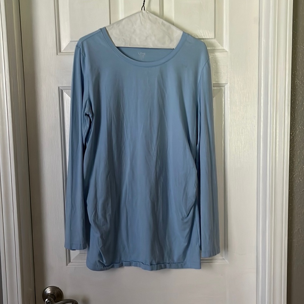Maternity long sleeve tee shirt